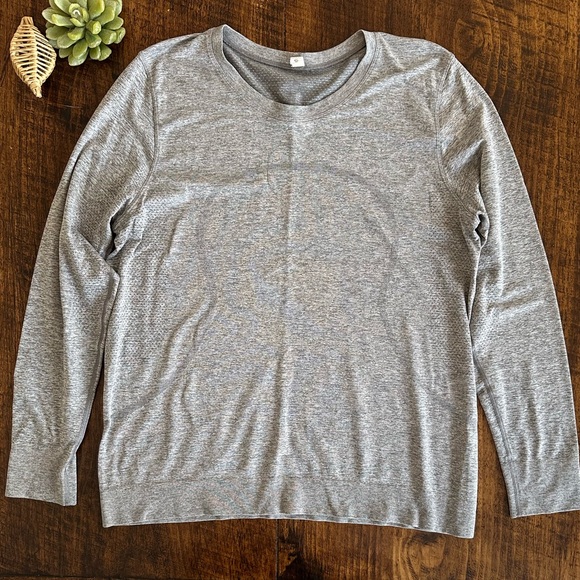 Lululemon | Swiftly Relaxed Long-Sleeve Shirt Hip Length, Size 12 - Picture 4 of 10